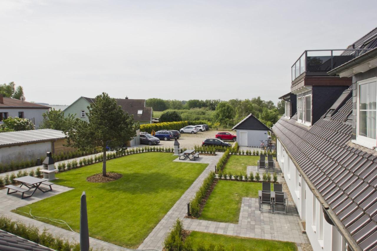 Gratis Nutzung Vom Ahoi Erlebnisbad Und Sauna In Sellin - Haus Inselwind Fewo Meerwellen Gross Zicker Exterior photo